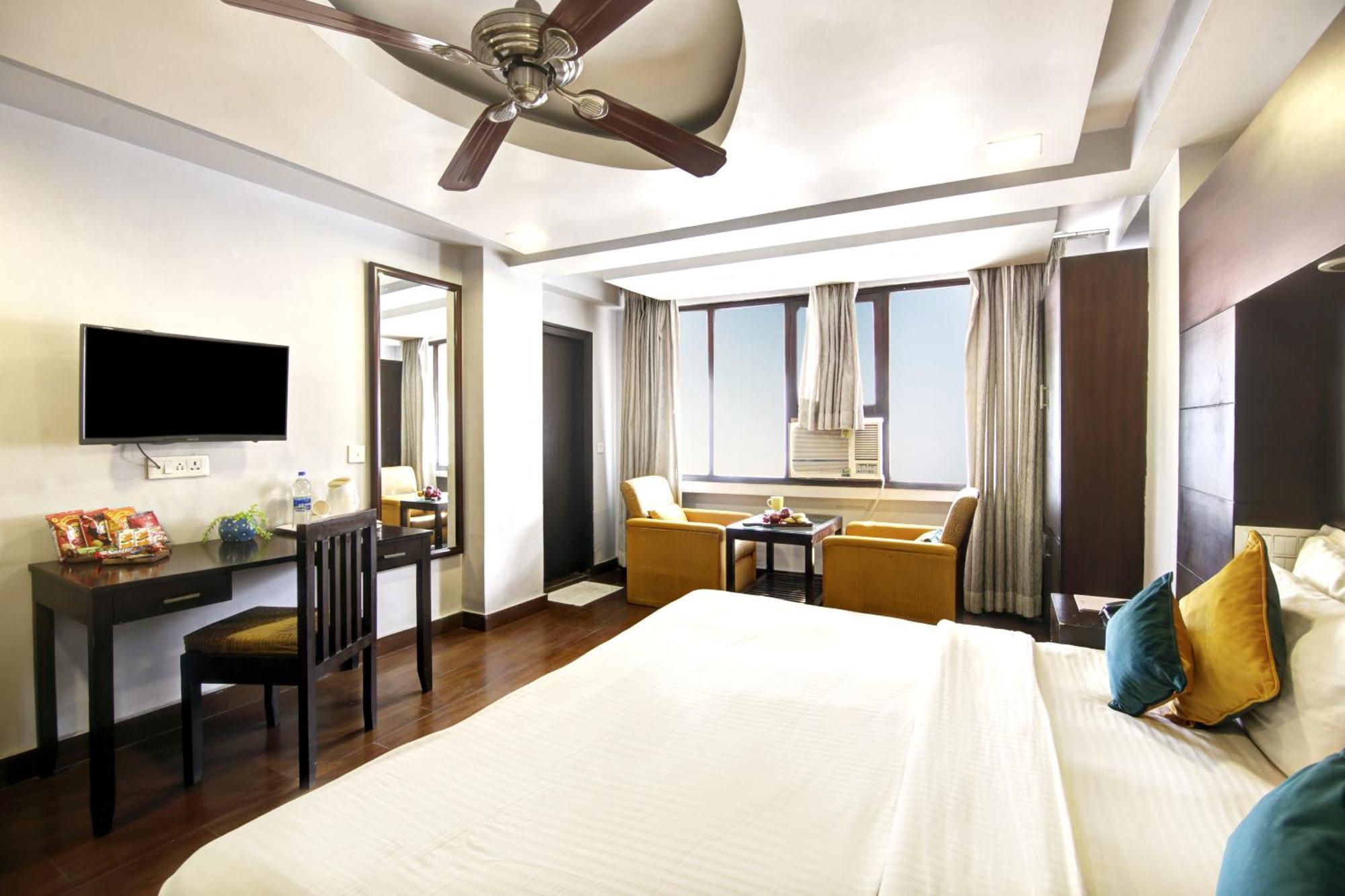 ดฮเทล บีบี พาเลซ Hotel เดลี ภายนอก รูปภาพ