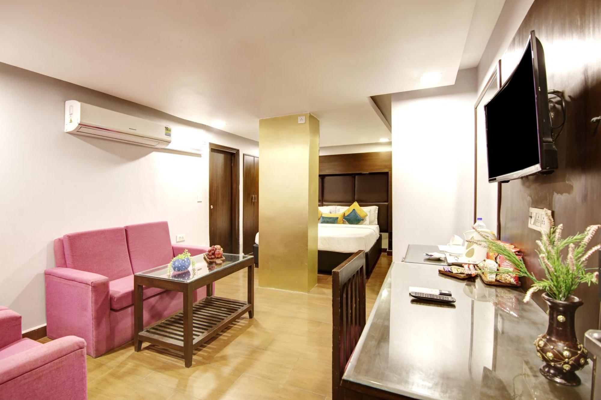 ดฮเทล บีบี พาเลซ Hotel เดลี ภายนอก รูปภาพ