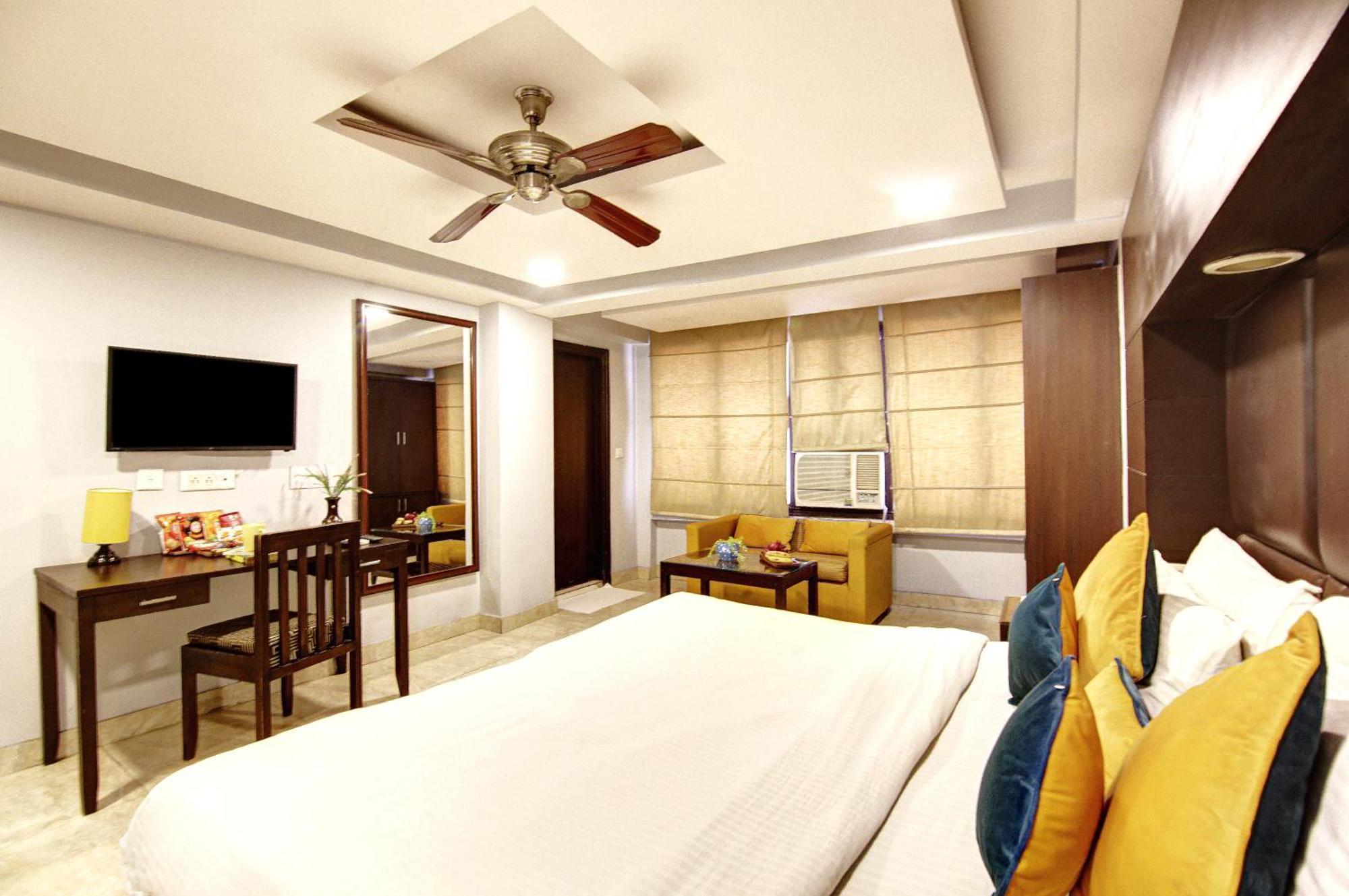 ดฮเทล บีบี พาเลซ Hotel เดลี ภายนอก รูปภาพ