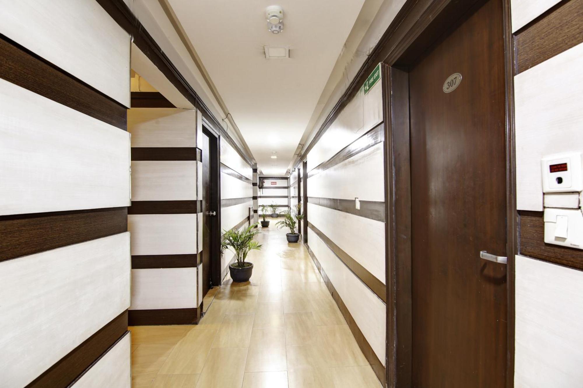 ดฮเทล บีบี พาเลซ Hotel เดลี ภายนอก รูปภาพ