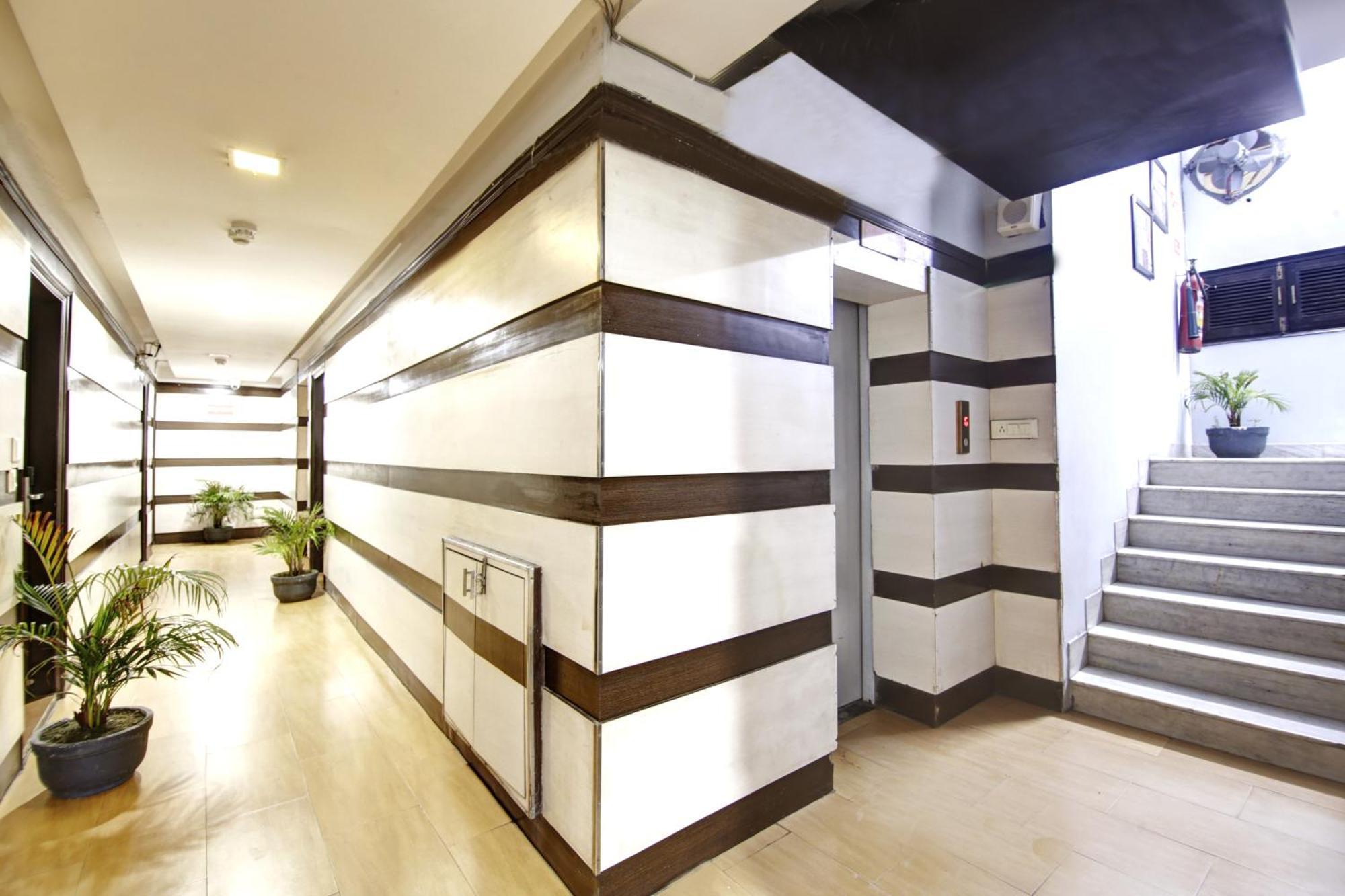 ดฮเทล บีบี พาเลซ Hotel เดลี ภายนอก รูปภาพ