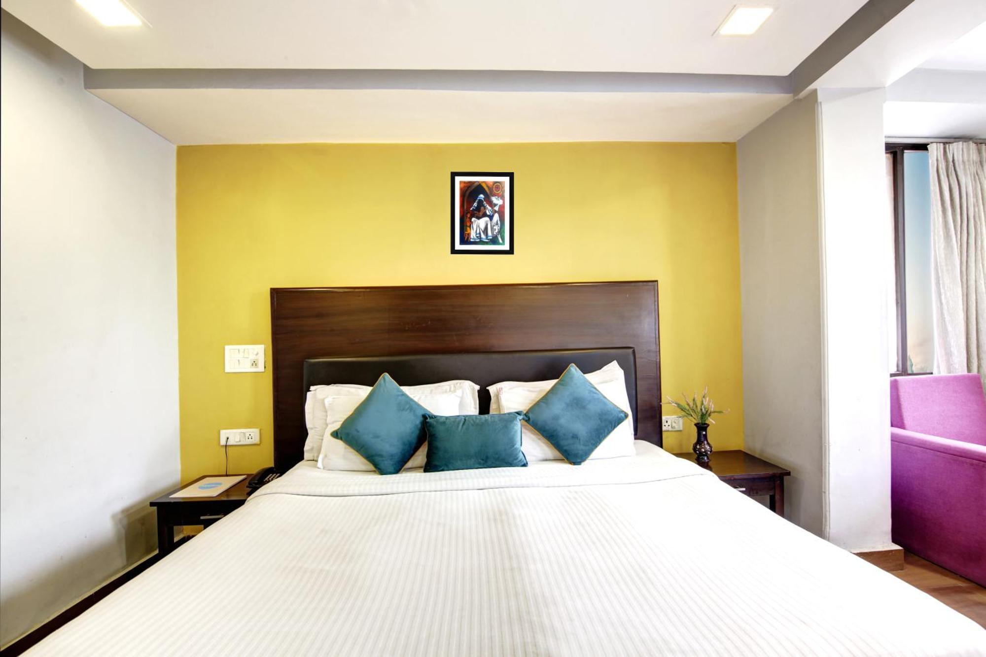 ดฮเทล บีบี พาเลซ Hotel เดลี ภายนอก รูปภาพ